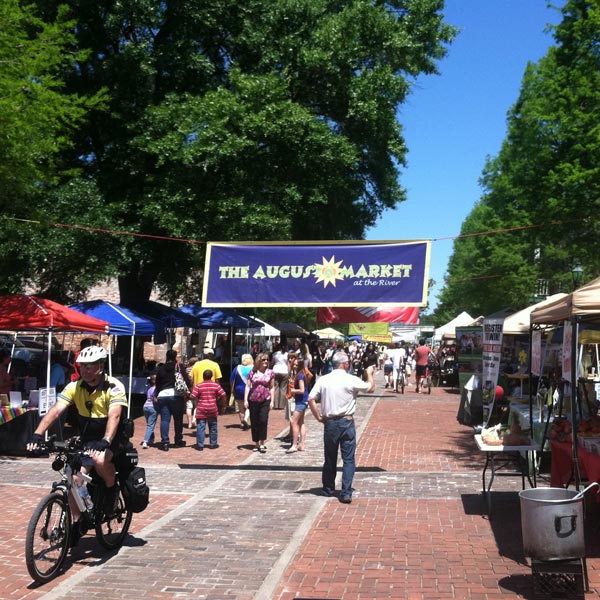 crowd at the augusta market